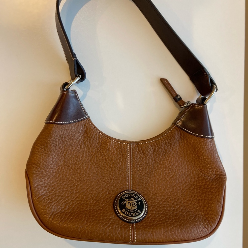Vintage Dooney and Bourke tan and brown pebbled leather hobo bag